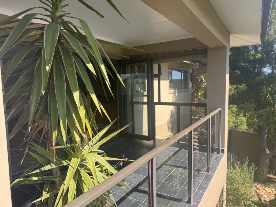 4 Bedroom Property for Sale in Monte Christo Western Cape